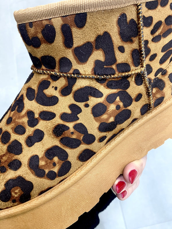 Lorella - Stivaletto Ugg Leopardato