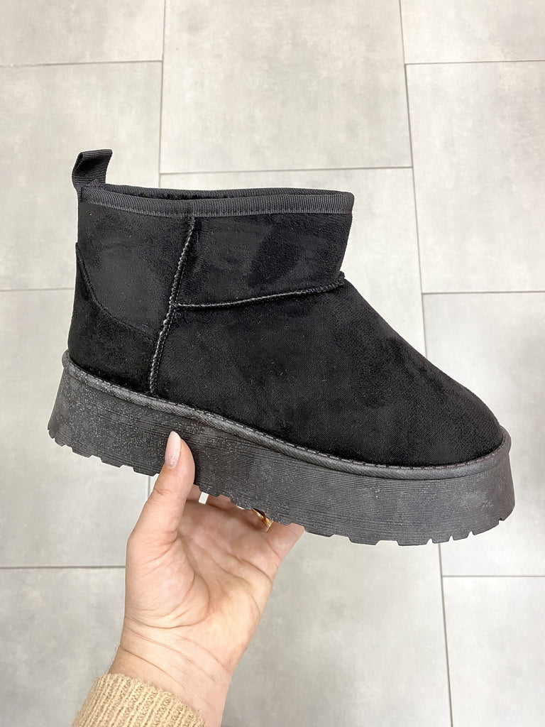 Lorella - Stivaletto Ugg Nero