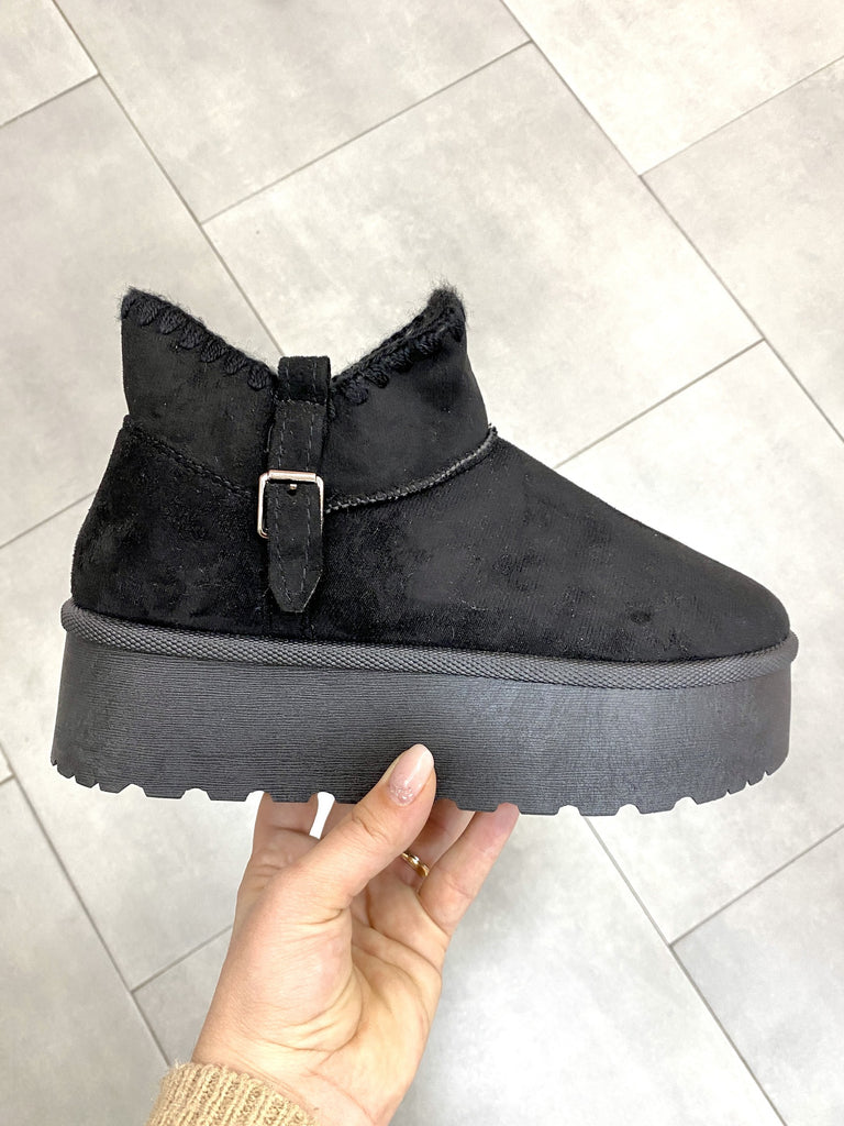 Molly - Stivaletto Ugg Nero