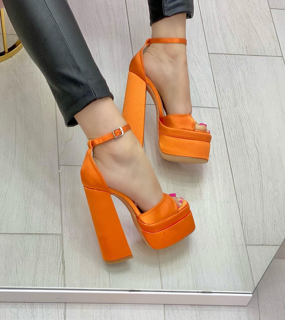 Fangs - Sandalo Arancio
